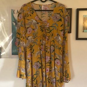 Cute Retro looking dress w/ POCKETS!